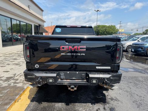 Used 2019 GMC Sierra 1500 Elevation w/ Elevation Convenience Package AWD/4WD image 8