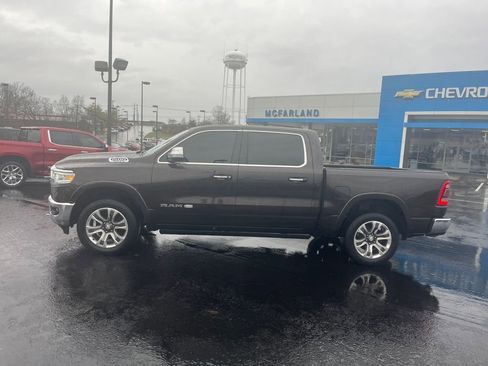 Used 2019 RAM 1500 Limited image 2