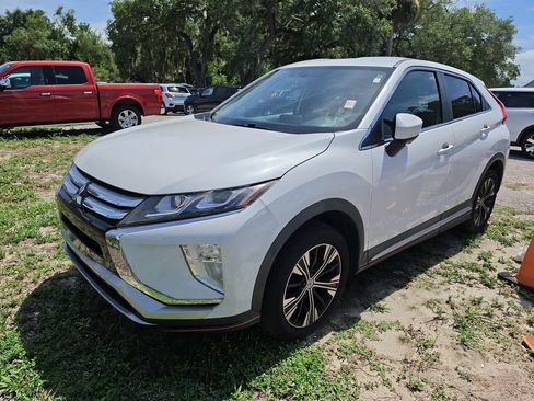 Used 2018 Mitsubishi Eclipse Cross SE AWD/4WD image 2