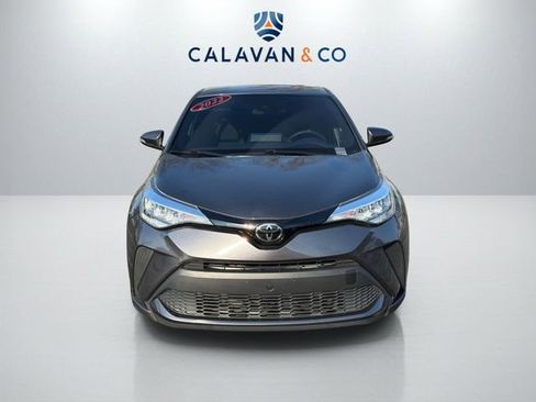 Used 2022 Toyota C-HR XLE image 2