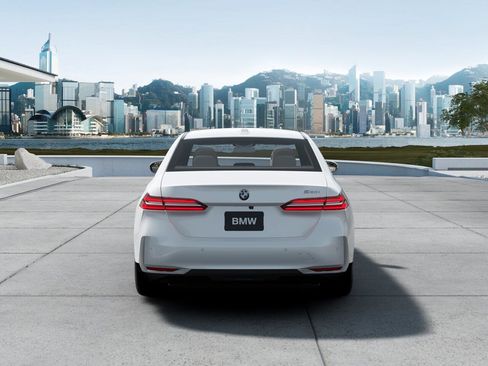 New 2026 BMW 530i image 5