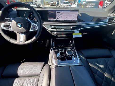 New 2026 BMW X5 xDrive40i w/ M Sport Package image 5