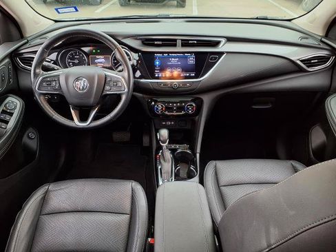 Used 2022 Buick Encore GX Essence w/ Experience Buick Package FWD image 4