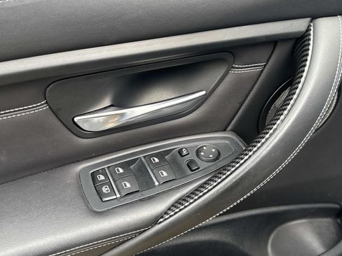 Used 2018 BMW M3 RWD image 22