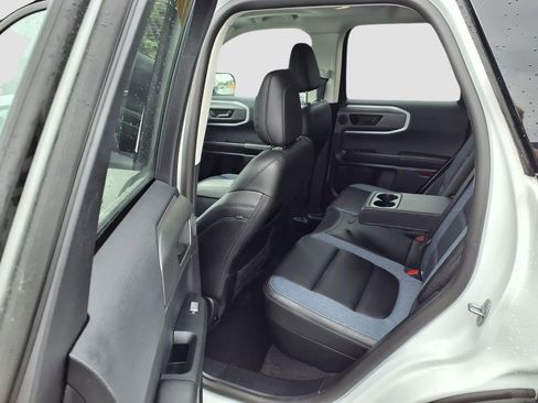 Used 2025 Ford Bronco Sport Outer Banks w/ Outer Banks Tech Package+ AWD/4WD image 36