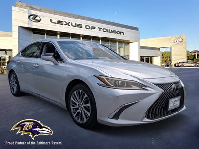 Used 2019 Lexus ES 350 w/ Premium Package