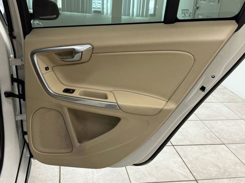 Used 2015 Volvo S60 T5 Premier image 20