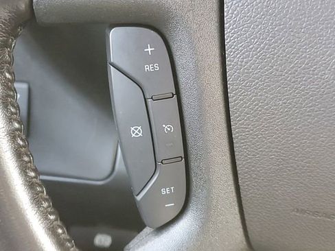 Certified 2021 Chevrolet Express 2500 w/ Communications Package RWD image 21