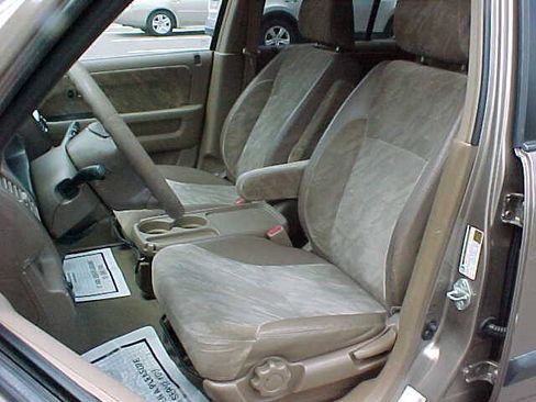 Used 2004 Honda CR-V EX image 21