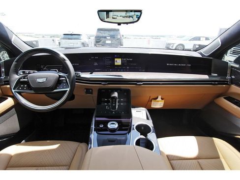 New 2026 Cadillac Escalade IQ Sport 2 image 9