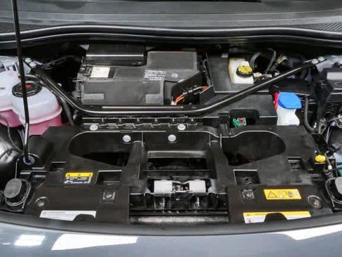 Certified 2023 Volkswagen ID.4 Pro RWD image 31