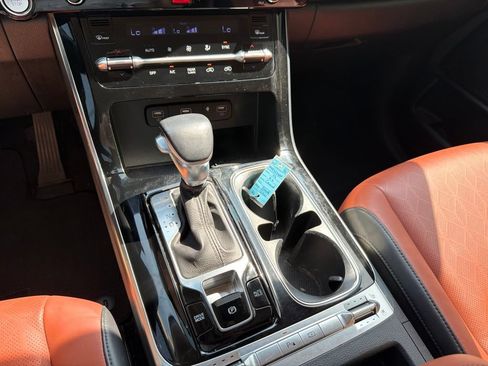 Used 2022 Kia Carnival SX FWD image 23