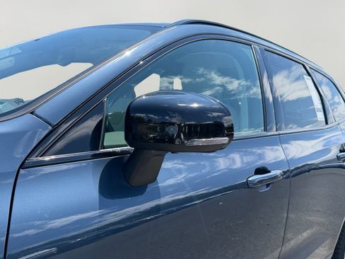 Certified 2024 Volvo XC60 B5 Plus w/ Climate Package AWD/4WD image 28