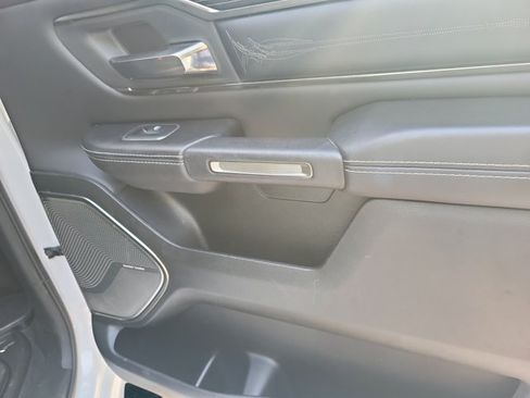 Used 2021 RAM 1500 Limited AWD/4WD image 16