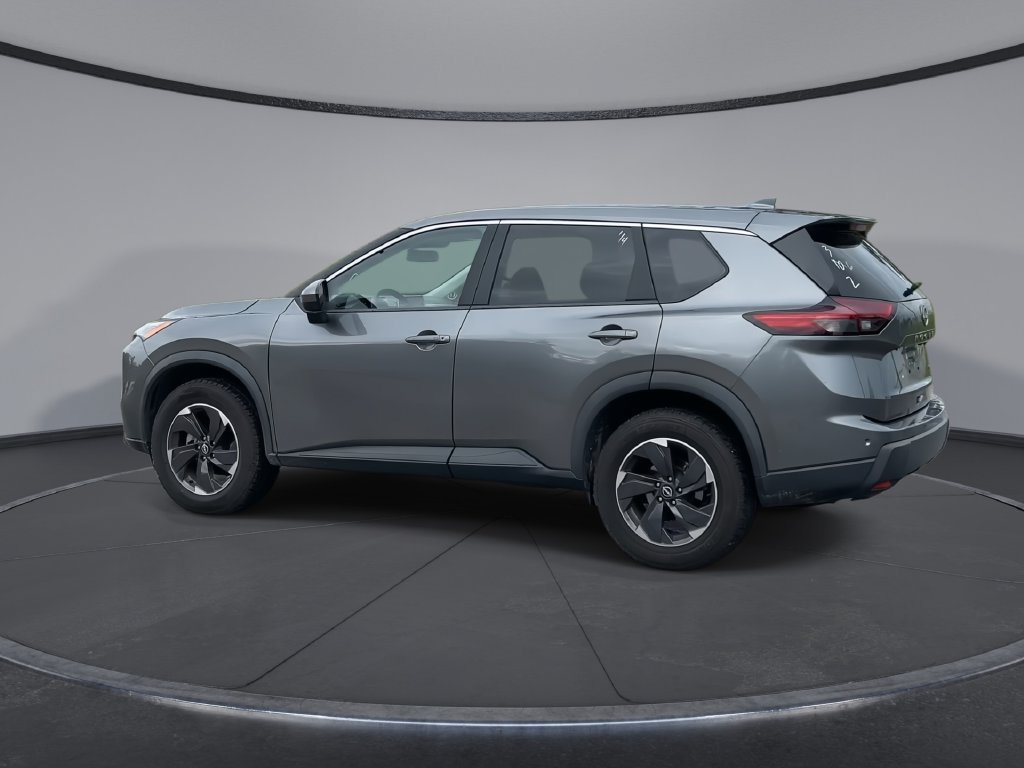 Used 2024 Nissan Rogue SV FWD image 6