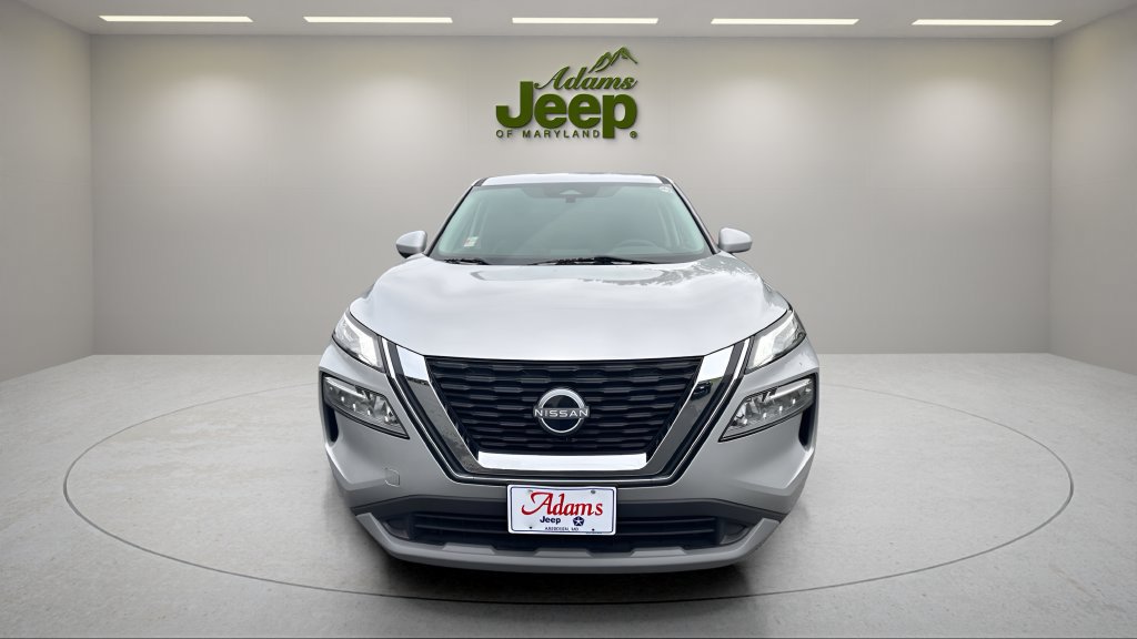 Used 2023 Nissan Rogue SV AWD/4WD image 2