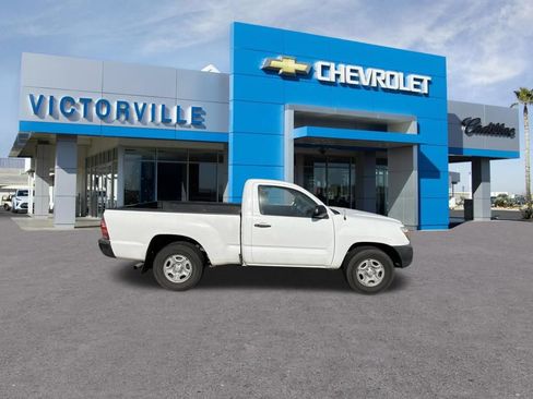 Used 2014 Toyota Tacoma 2WD Regular Cab image 4