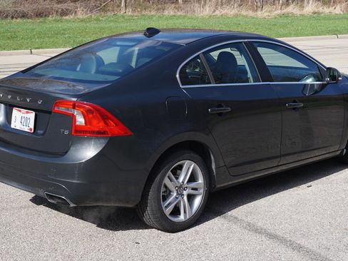 Used 2014 Volvo S60 T5 FWD image 5
