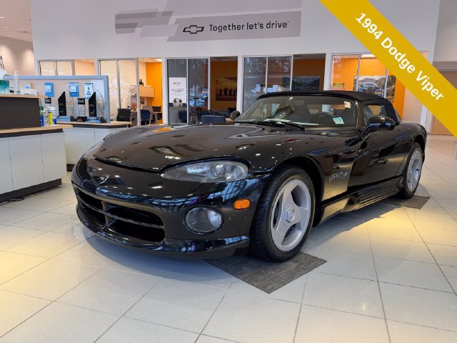 Used 1994 Dodge Viper RT/10 RWD image 1