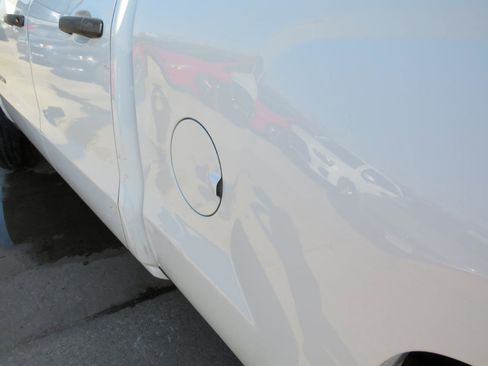 Used 2019 Chevrolet Silverado 2500 W/T image 33