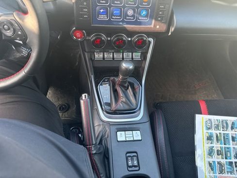 Used 2024 Subaru BRZ Limited image 8