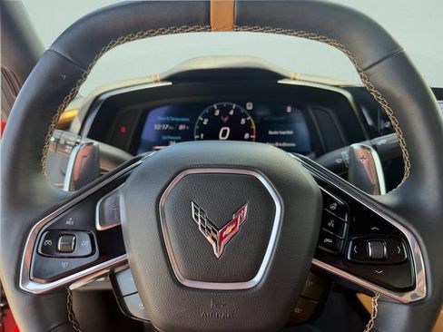 Used 2021 Chevrolet Corvette Stingray Preferred Conv w/ 2LT RWD image 28
