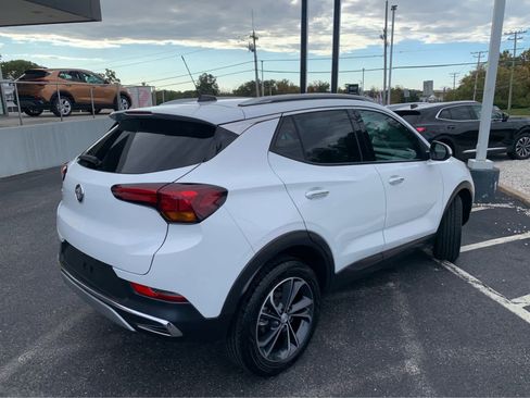 Used 2022 Buick Encore GX Essence image 7