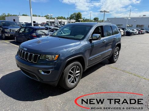 Used 2021 Jeep Grand Cherokee Limited AWD/4WD image 1