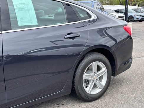 Used 2022 Chevrolet Malibu LS w/ Driver Confidence Package II FWD image 7