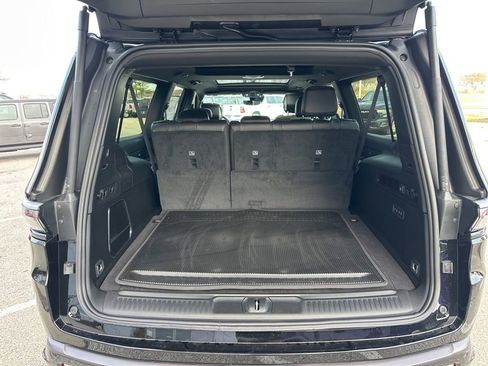 New 2026 Jeep Grand Wagoneer L w/ Premium Group I image 46