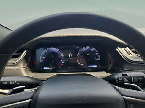 Used 2023 Jeep Grand Cherokee L Laredo AWD/4WD image 25