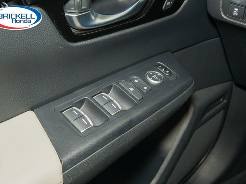 Certified 2023 Honda CR-V EX-L image 31