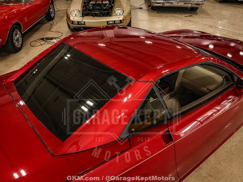 Used 2005 Cadillac XLR RWD image 14