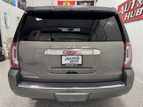 Used 2018 GMC Yukon Denali image 18