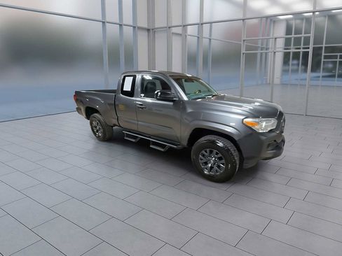 Used 2021 Toyota Tacoma SR image 2