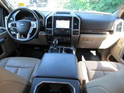 Used 2019 Ford F150 Lariat AWD/4WD image 12
