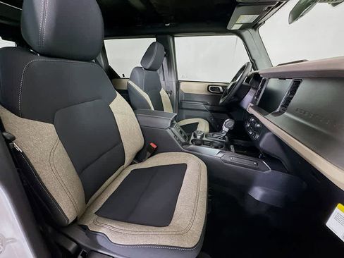 New 2025 Ford Bronco Big Bend image 15