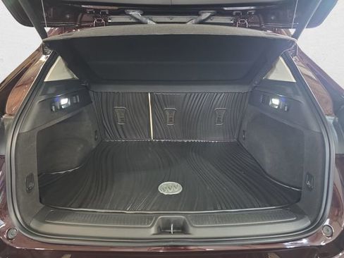 Used 2023 Buick Envision Avenir AWD/4WD image 12