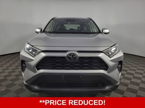 Used 2019 Toyota RAV4 XLE Premium w/ Cold Weather Package FWD image 2