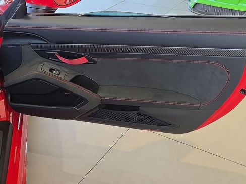 Used 2025 Porsche 718 Boxster Spyder RS image 17