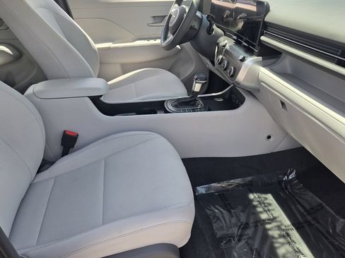 Certified 2026 Hyundai Kona SE FWD image 16