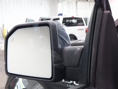 Used 2016 Ford F150 Lariat w/ Equipment Group 502A Luxury image 22