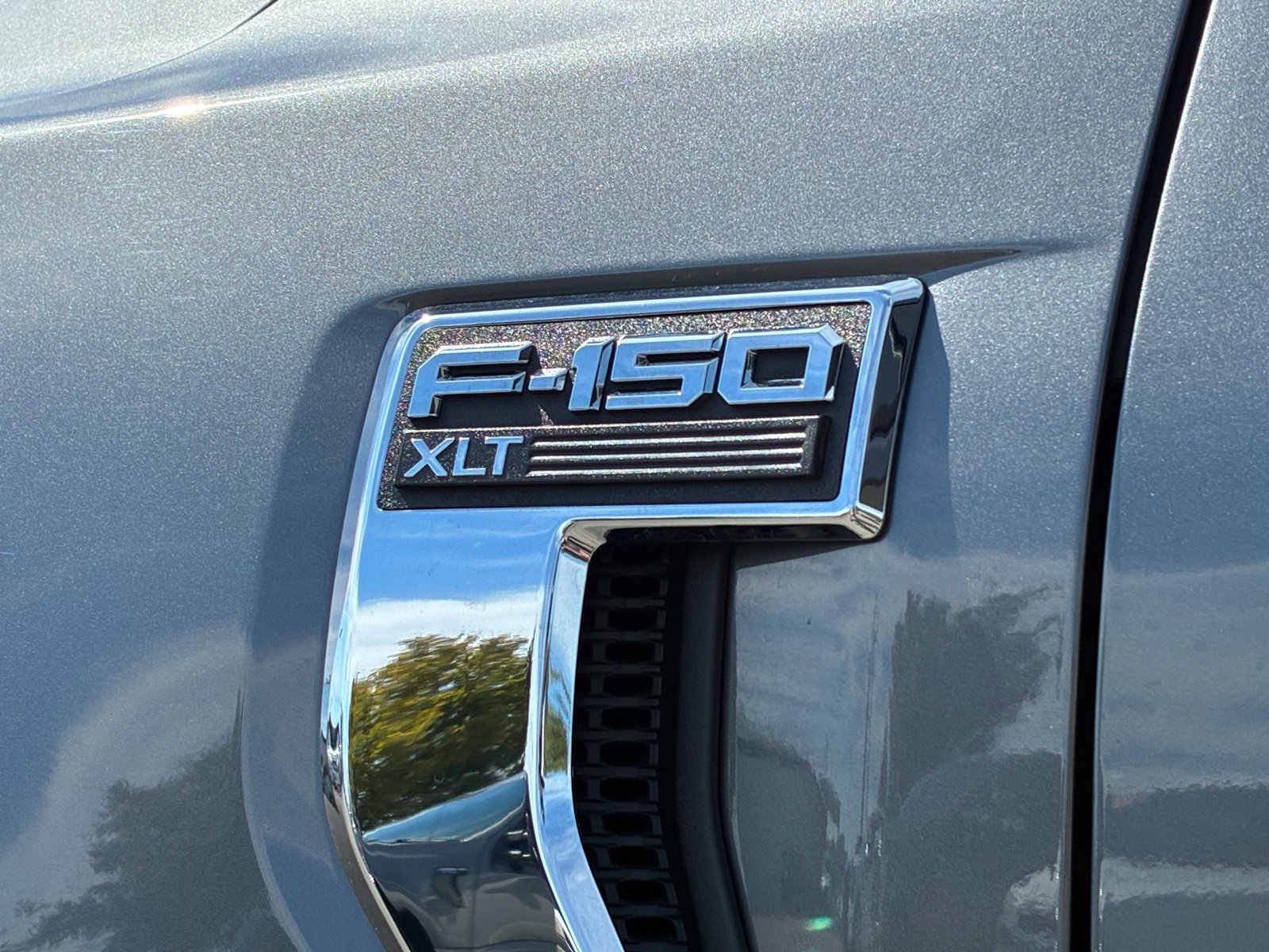 Used 2025 Ford F150 XLT w/ Equipment Group 301A Standard AWD/4WD image 25