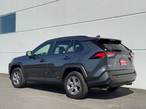 Certified 2025 Toyota RAV4 XLE AWD/4WD image 5