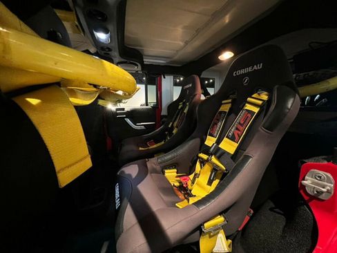 Used 2014 Jeep Wrangler Unlimited Rubicon w/ Max Tow Package image 27