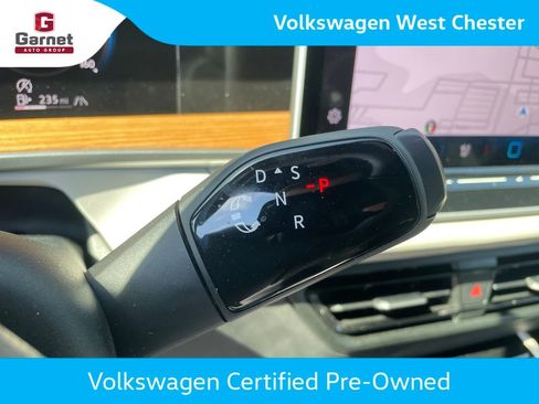 Certified 2025 Volkswagen Tiguan SEL R-Line AWD/4WD image 24
