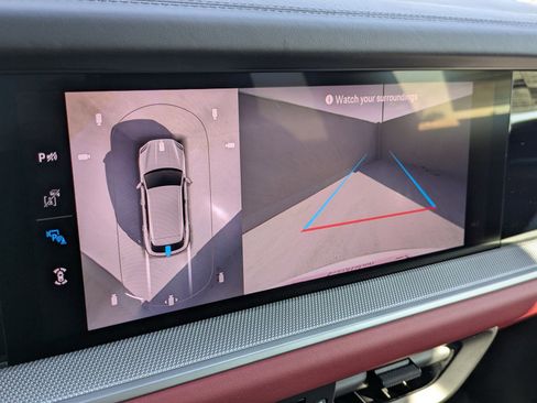 New 2026 Porsche Cayenne image 19