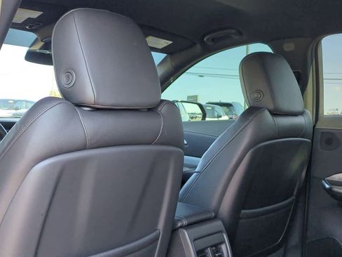 Used 2023 Cadillac XT4 Premium Luxury w/ Cold Weather Package image 18