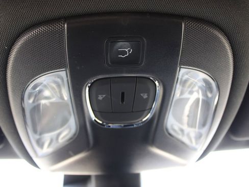 Used 2023 Jeep Compass Limited w/ Elite Group AWD/4WD image 21