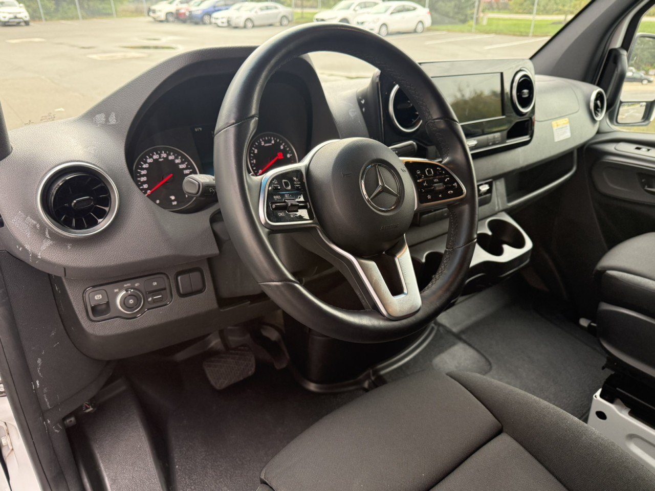 Used 2019 Mercedes-Benz Sprinter 2500 w/ Premium Plus Package image 17